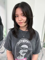 キバ(kva) ▽□□▽ナチュラルウルフカット