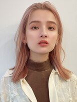 ハニーシブヤ(HONEY shibuya)&nbsp;大人可愛い20代30代40代洗いざらしレイヤー×ペールピンク