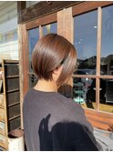 ショートボブ