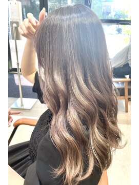 アクシアリミテッド(axia limited) ラテカラー