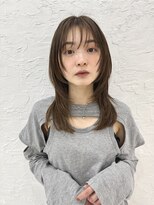 ユイル(Uil)&nbsp;小顔前髪顔周りレイヤー×グレージュカラー デザインカラー