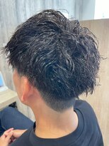 エヌアンドエー せんげん台店(N&A) メンズカット 清潔感爽やか黒髪ショート 波巻きスパイラル