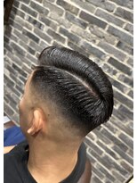 ミリオンバックス 御徒町店(Million Backs) フェード/サイドパート/barber <理容室>[メンズ/眉毛]