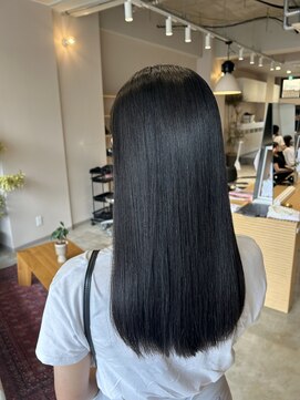 ハルキ(haruki) 艶カラー × 髪質改善treatment