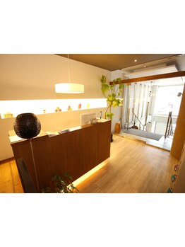 アットホームな雰囲気で緊張せずに過ごせる♪一人ひとりのお客様としっかりと向き合い理想のカラーを実現。