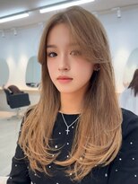 ソソ(soso.)&nbsp;ミディアムヘア/デザインカラー/フェイスフレーミング/木更津