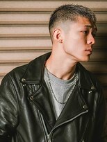 ダグラス トゥーバック 大垣(Douglas TWO BACKS) 【スキンフェード】金髪スキンフェード