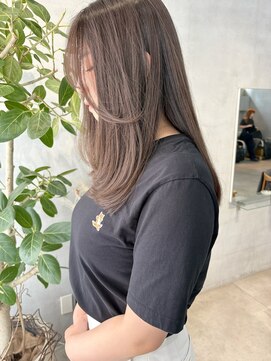 ミント(mint) ☆オリーブベージュ☆レイヤーカット☆ブリーチなしダブルカラー