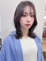 ハロー(...Hello) 韓国風くびれミディ×シースルーバング