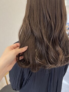 イロ(iro) ブラウンカラー◎20代30代