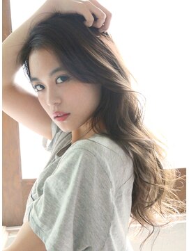 チョビー(Chobii) [chobii表参道]1デジタルパーマ小顔カットバレイヤージュ/栗原