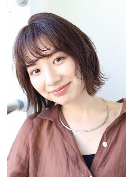 エクリ(equri×SHISEIDO) 大人可愛いふんわりボブ