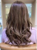 弾む毛先！！ハイライト　ロングスタイル【自由が丘】