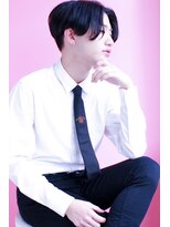 アドール(ADOR)&nbsp;前下がりショートマッシュ【ADOR＊上村】