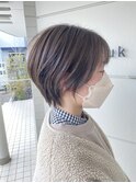 束感ショート/小顔補正立体カット/モカブラウン