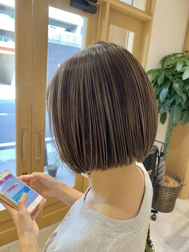 ヴィスコ(visco) コントラストハイライト×ボブ