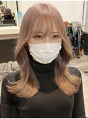 【韓国風】10代、20代◎ピンクブロンド流し前髪くびれレイヤー