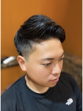 ヘアモード キクチ 銀座店 銀座 理容室 刈り上げ アップバング