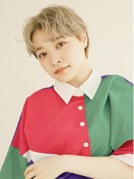 オンク 新宿(onk) 黒髪/グレーベージュ/レイヤーロング/前髪パーマ[新宿駅]