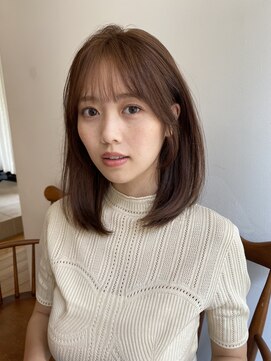 ガーランド (Garland) 大人かわいいミディアムレイヤー顔まわりレイヤーピンクベージュ