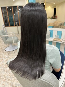 ソラ(SORA) 理想の扱いやすい髪質へ♪《髪質改善美髪縮毛矯正》