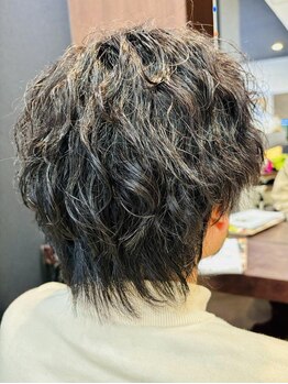 ラグーン(Lagoon)の写真/再現性高いカットでスタイリングがしやすいヘアに＊トレンドもメンズパーマもおまかせください◎