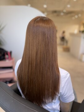 エミュスト(Emuest) ツルツルストレート