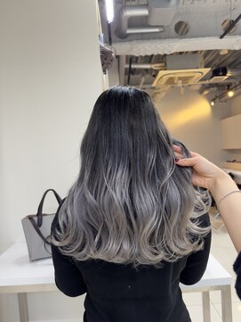 アライブ ハラジュク(ALIVE harajuku) 【ALIVE yu-ki 自然な繋がりのグラデーションカラー】