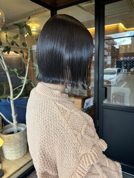 ヘア プロデュース キュオン(hair produce CUEON.) 切りっぱなしボブ×グレージュ
