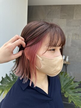 メゾン アヴァロ(Maison Avallo) 春におすすめ！外ハネインナーピンクカラー