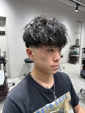 テクト バイアッシュ 吉祥寺店(Tect by Ash) 外国風フリンジカットテーパーフェード