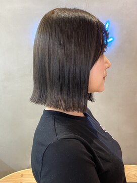 ロンドアジュール 横浜(Lond azur) 丸みは不要！大人っぽさが欲しい！切りっぱなしボブ韓国ボブ