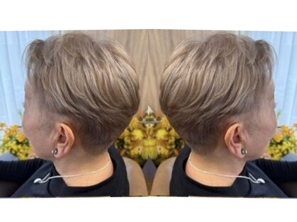 ラナ(LANA)の写真