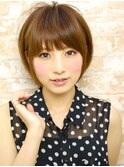 ナチュラルな小顔ワンサイドショート