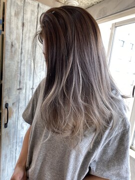 ヘアスタジオニコ(hair studio nico...) バレイヤージュ