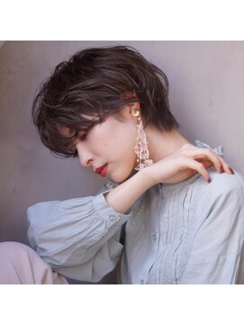 アトリエ フェム(atelier.fem) atelier.fem　透明感カラー×ショートパーマ