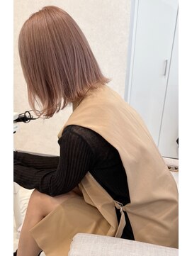 フランチェスカドット(francesca.) ピンクベージュ×外ハネボブ