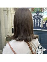 コマド(Comado)&nbsp;【ブリーチなし】オリーブベージュ