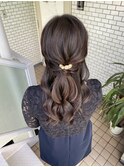 ハーフアップ　キレイめ　参列　デート