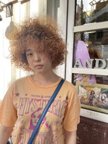 アンドピース and peace orangebrown×パーマ