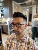 リバレッジ 広尾(Leverage)&nbsp;大人海外サイドパートポンパドールフェードカット：Yuki  Onoue