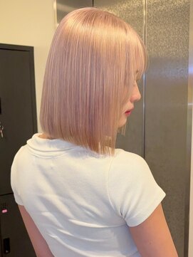 ベレーザ 渋谷(BELEZA) 9715ミルクティーアッシュハイトーンカラー韓国切りっぱなしボブ