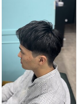 ロフティー 清澄白河(LOFTY) アップバング／癖活かし／ツーブロ／清澄白河