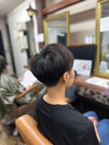 アート(art)&nbsp;品ある刈り上げショート！