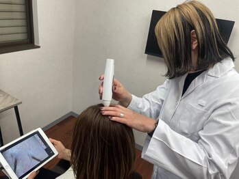 ルーチェの写真/カウンセリングからお見送りまで一人のスタイリストが担当＊お悩みや髪質を見極め、最適な施術をご提案◇