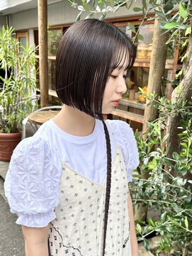 バートランド 白楽(Bertland) 島田/ワンレンボブ 艶髪 ネビージュ 暗髪グレージュ 髪質改善