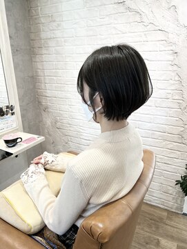 マカナ(makana) ショートボブ