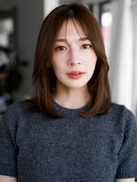 エインアンリー 明治神宮前(AIN.ANLY.) レイヤーカットで作るミディアムボブ
