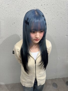 ヌークバイラヴェスト 四日市(neuk by lovest) 十字架とボーダーのハイトーンルーツカラー