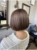 ブロンドベージュ【宇都宮/切りっぱなしボブ】